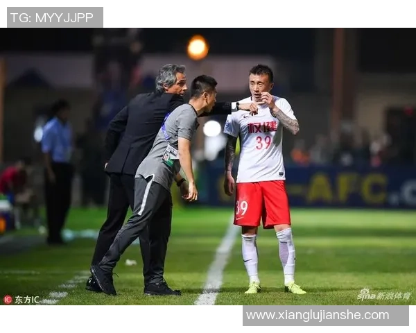 天津权健主场大胜上海上港三球零封展现强大实力